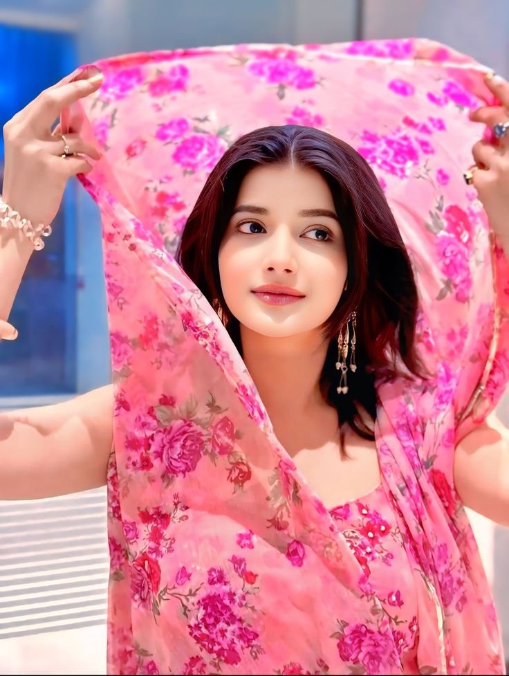 Beautiful Girl Dp for Instagram 1