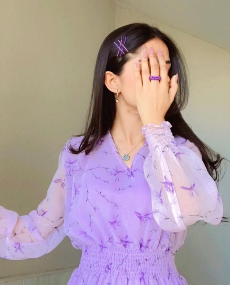 Black hijab girl Pic (1)