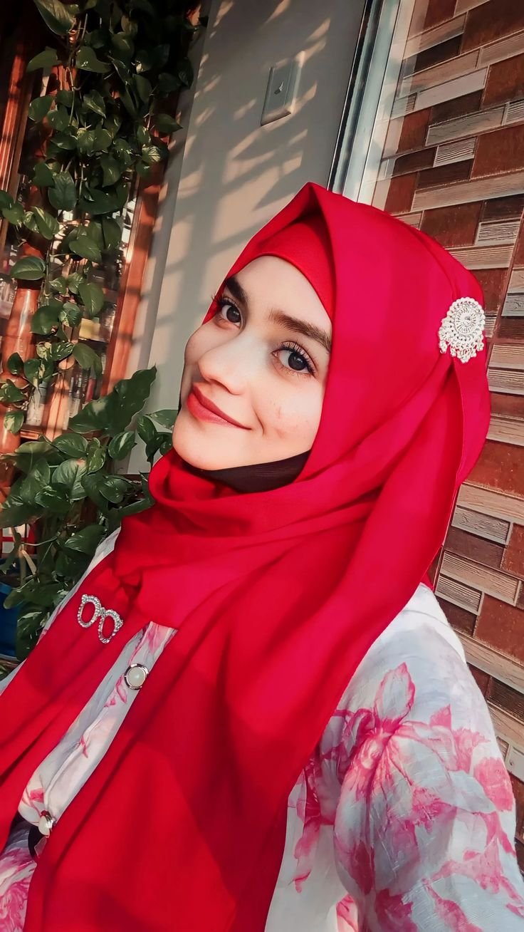 Black hijab girl Pic 2