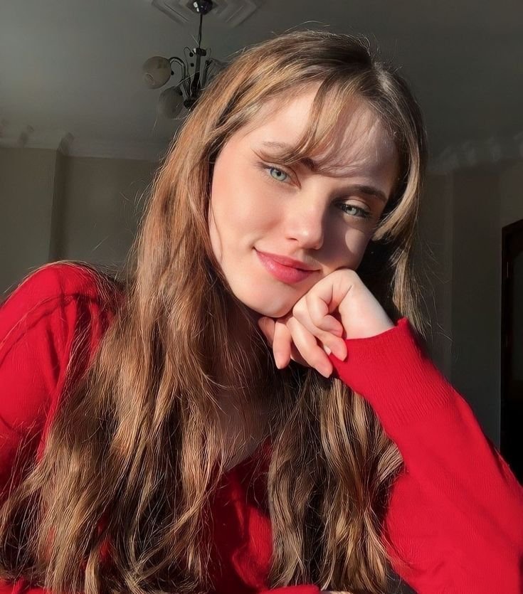 Cute girl pic Hidden face 2