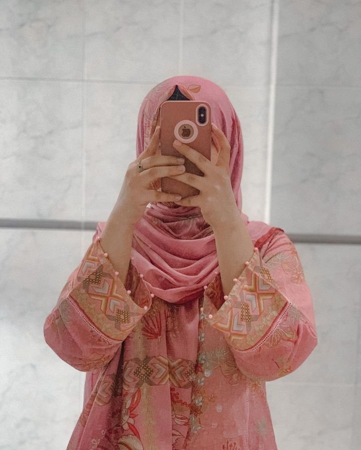 Cute hijab girl Profile Pic (1)