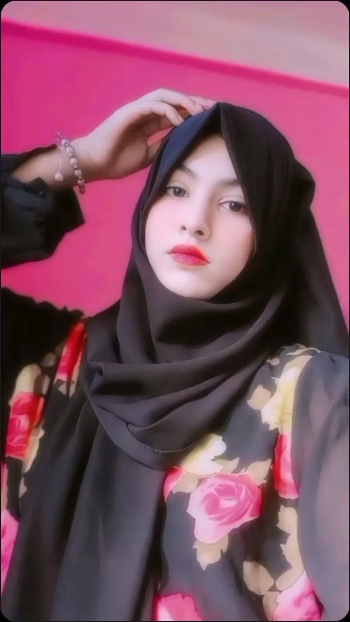 Cute hijab girl Profile Pic 3