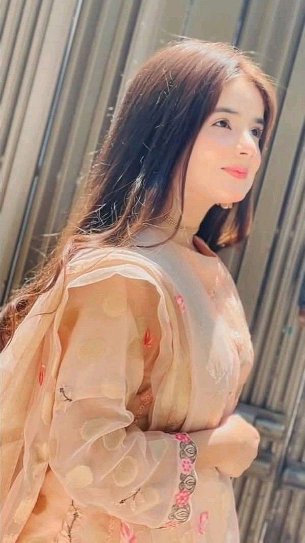 Dp for Instagram For Girl Stylish 1