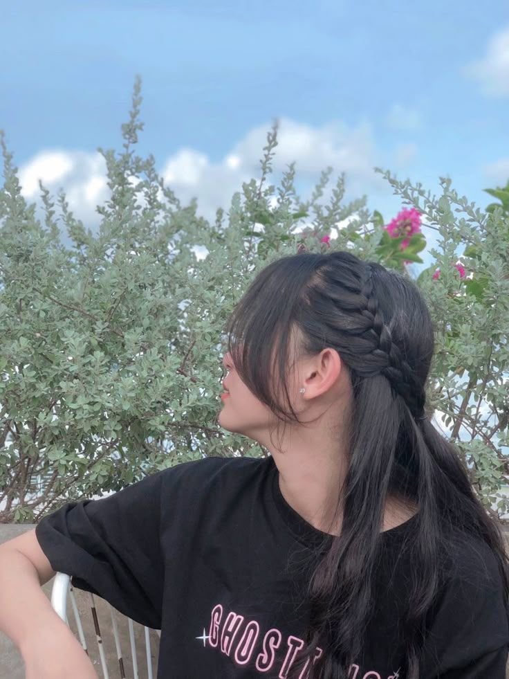 Hidden Face Girl pic for Instagram aesthetic