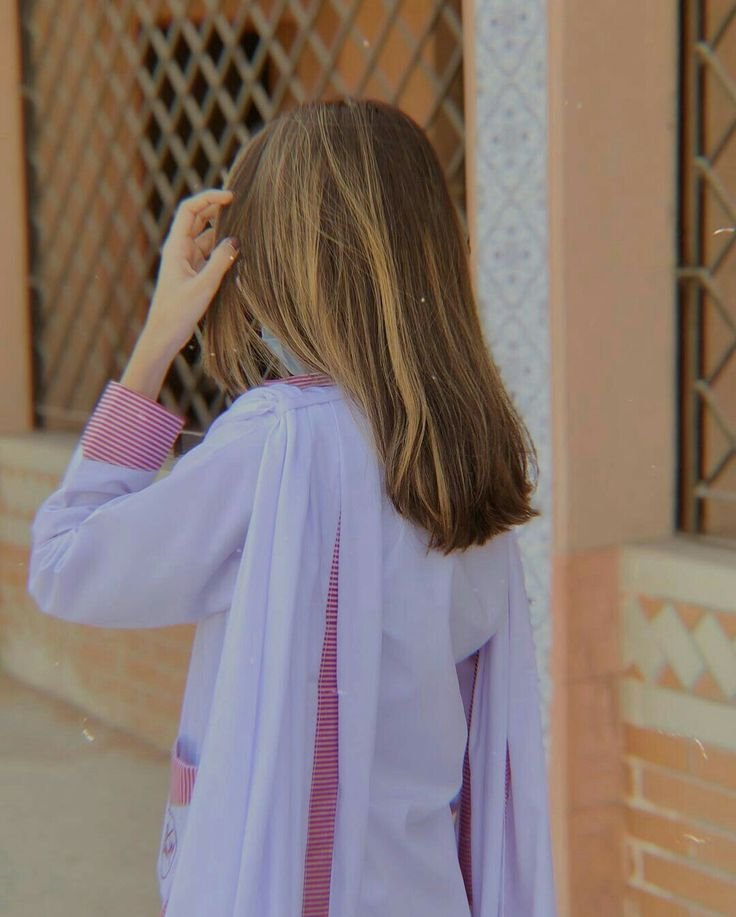 Hidden face Girl Pic for Instagram