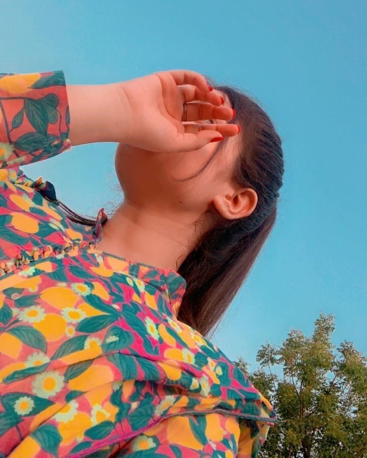 Hidden face dp for girls aesthetic 1