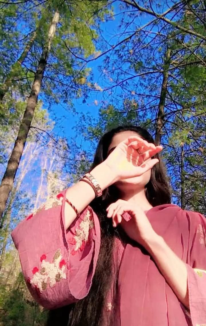 Hidden face dp for girls online 2