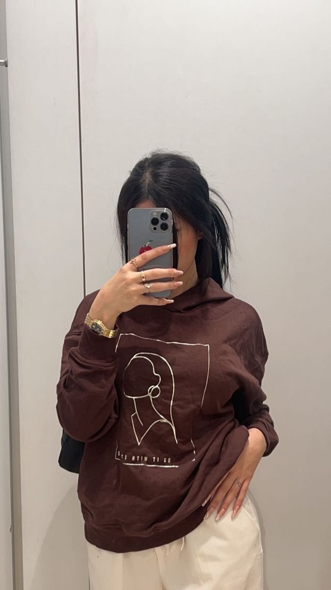 Hidden face girl pic for Instagram iphone