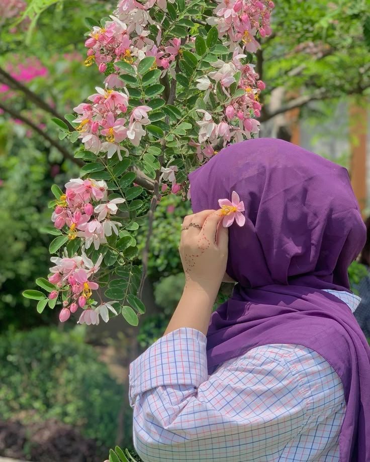 Hijab girl Dp Islamic (1)