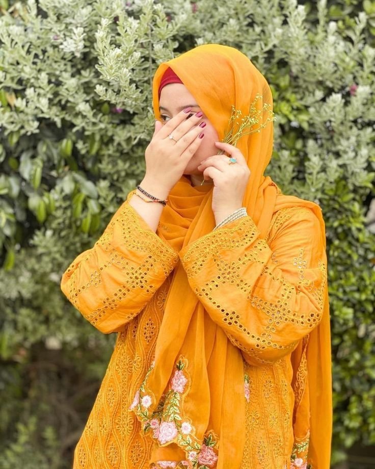 Hijab girl Photo wallpaper (1)