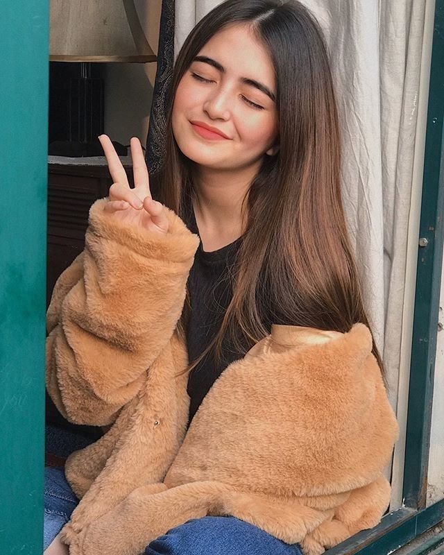 Ladki Ka Photo achcha_1 Ladki Ka Photo achcha 1