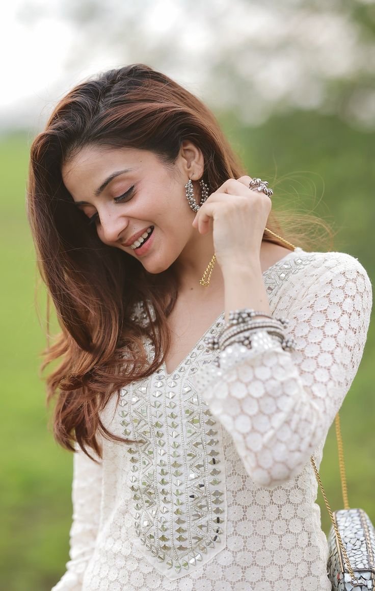 Real simple girl image indian Real simple girl image indian